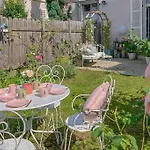 Le Jardin Des Delices Charming House In * Troyes