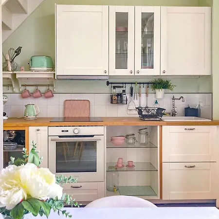 Apartment Le Jardin Des Delices Charming House In