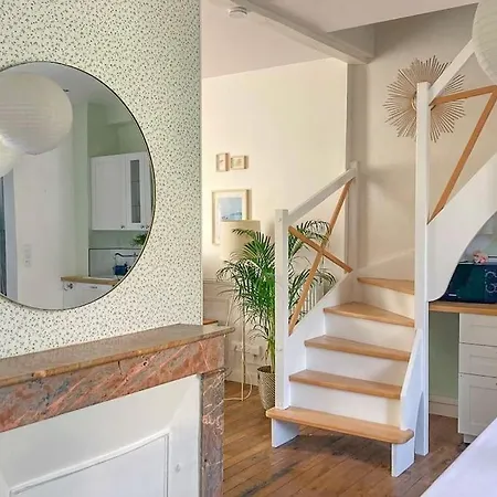 Apartment Le Jardin Des Delices Charming House In *